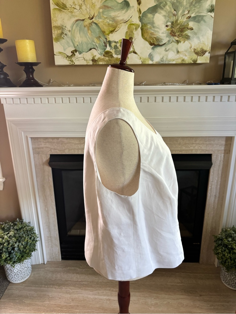 *NEW* Tahari “Arthur S. Levine” - White Linen Camisole/Top - Size - 22W - Picture 4 of 8